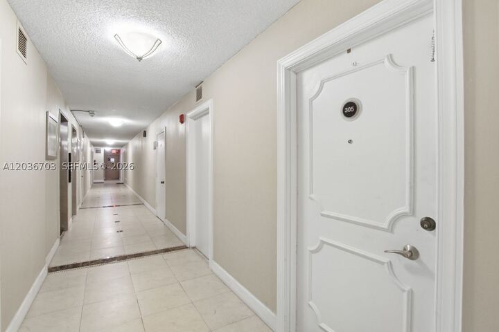 Property Photo: 1401 S Ocean Dr 305 FL 33019