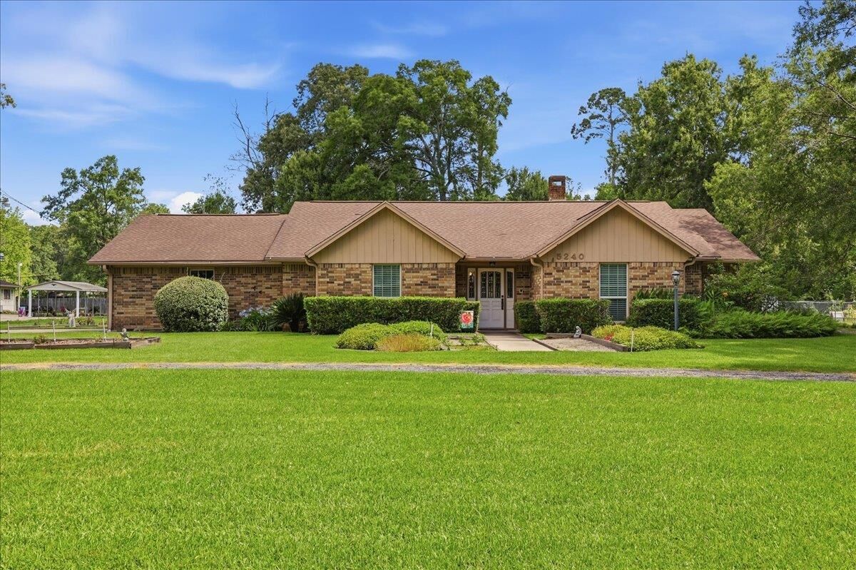 Property Photo: 5240 Avie Lane TX 77708