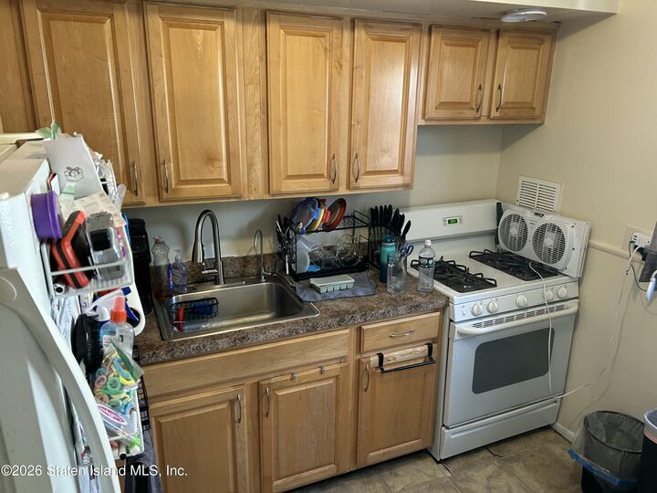Property Photo: 23 Twombly Avenue NY 10306
