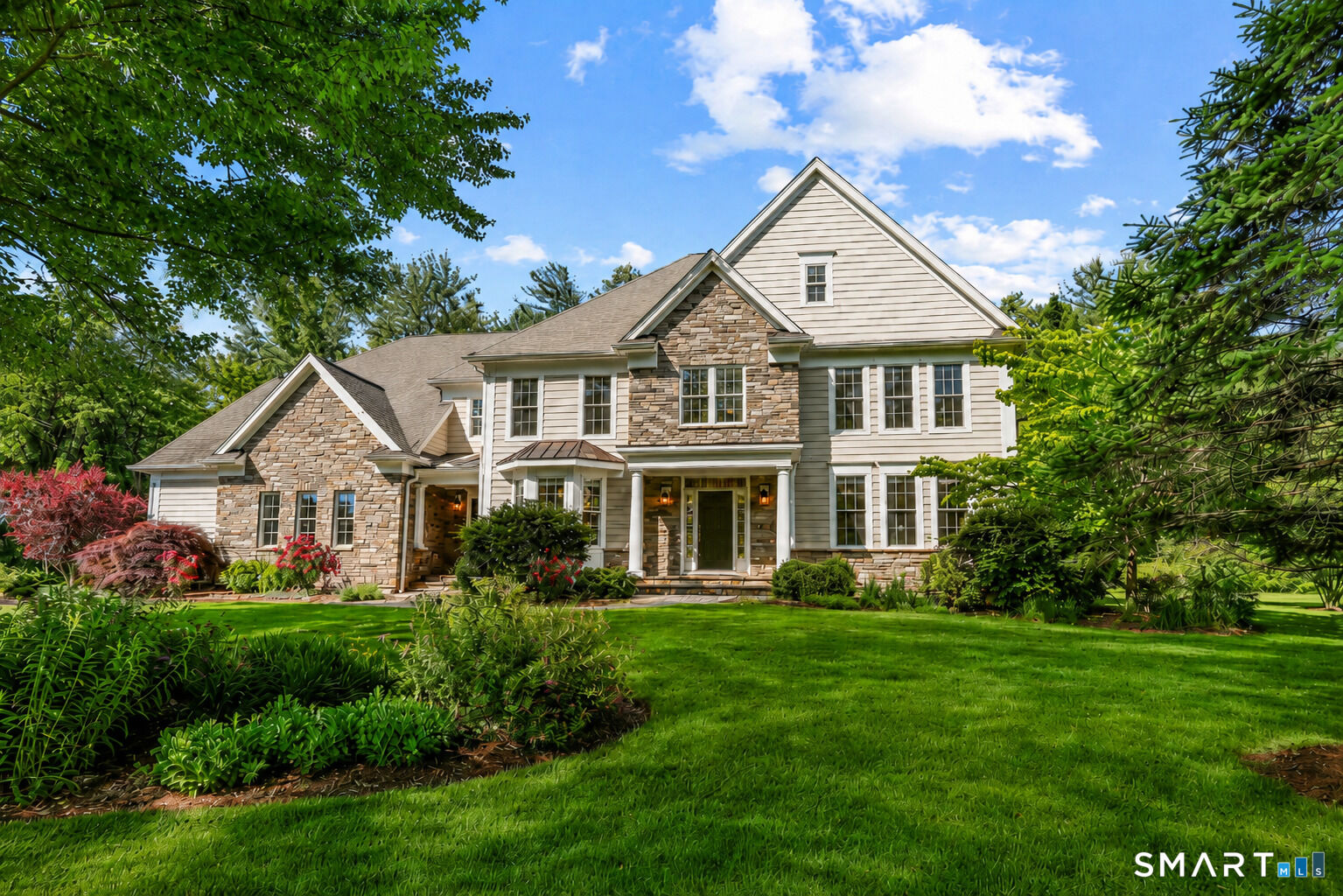 Property Photo:  45 Hampton Court  CT 06073 