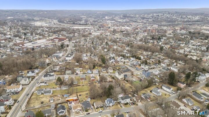 Property Photo:  37 Byrneside Avenue  CT 06704 