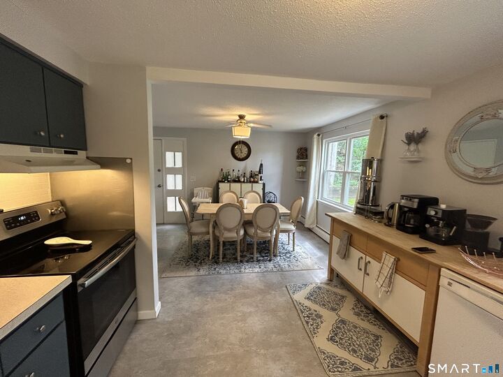 Property Photo: 47 Terrace Gardens 47 CT 06492