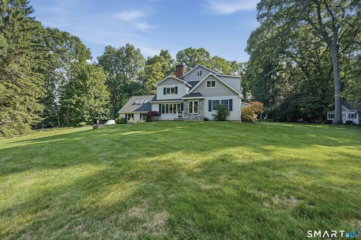 Property Photo: 890 Woodruff Street CT 06489