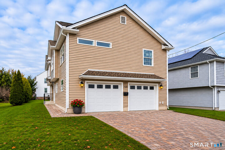 Property Photo: 108 Dudley Street CT 06053