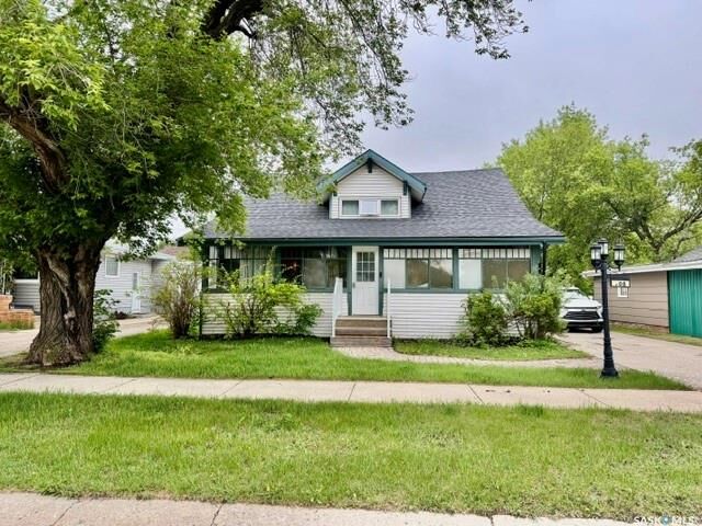 Property Photo: 708 12th Street SK S0K 2A0