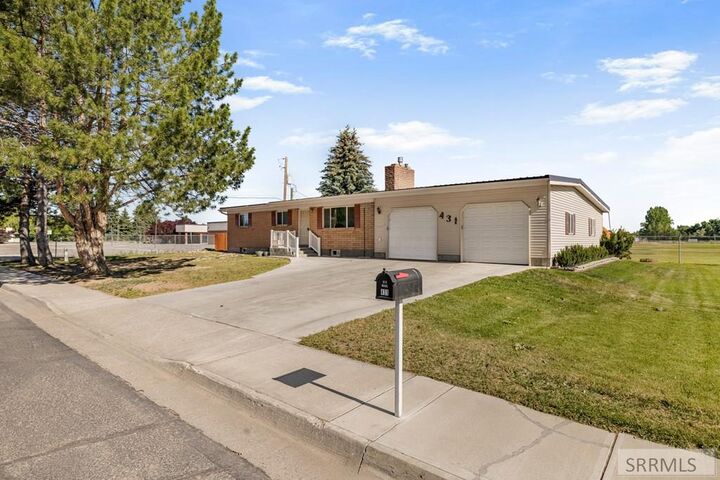 Property Photo: 431 W Center Street ID 83274