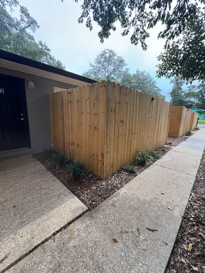 Property Photo:  820-3 California Street 3  FL 32304 