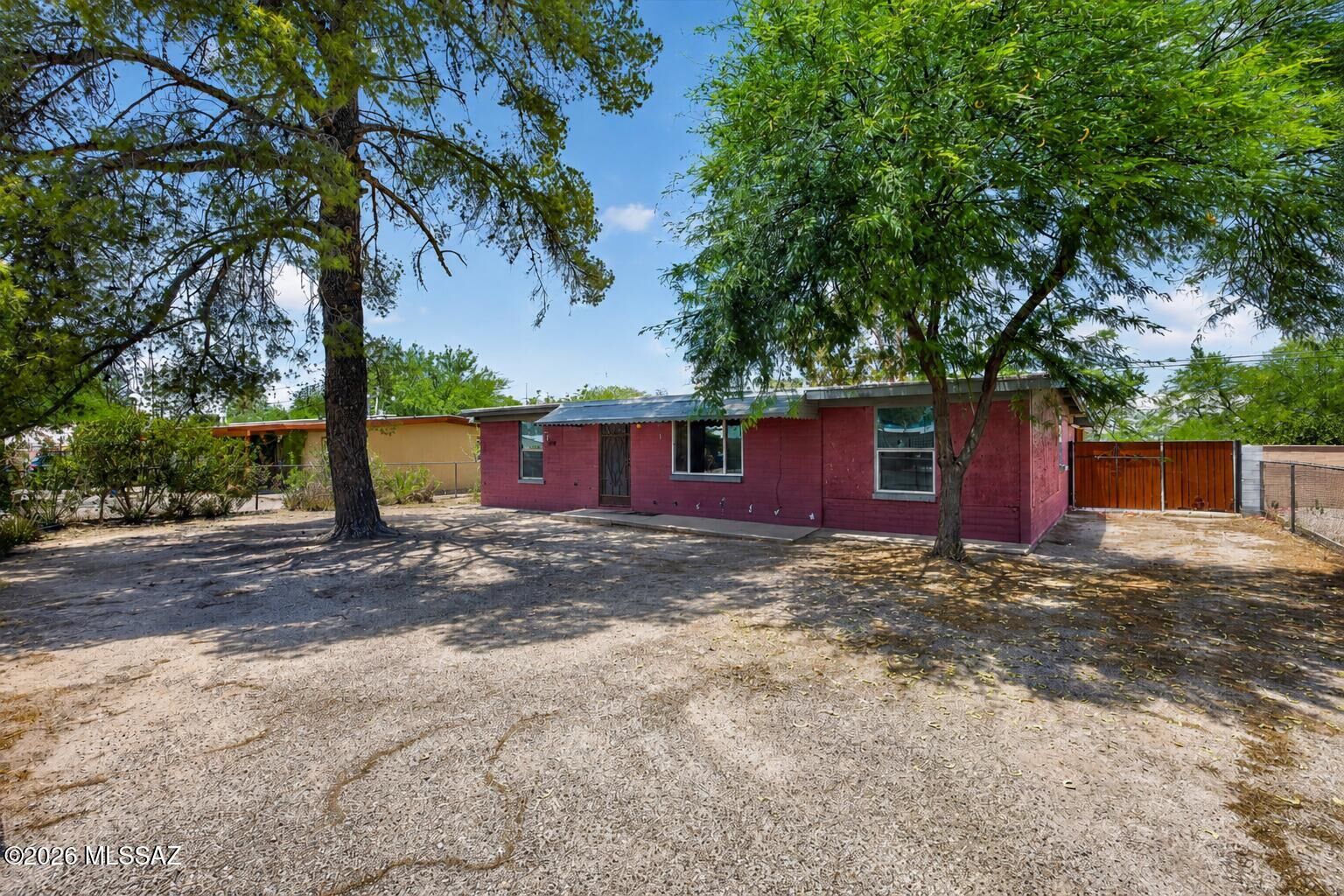 Property Photo: 4537 E Juarez Street AZ 85711