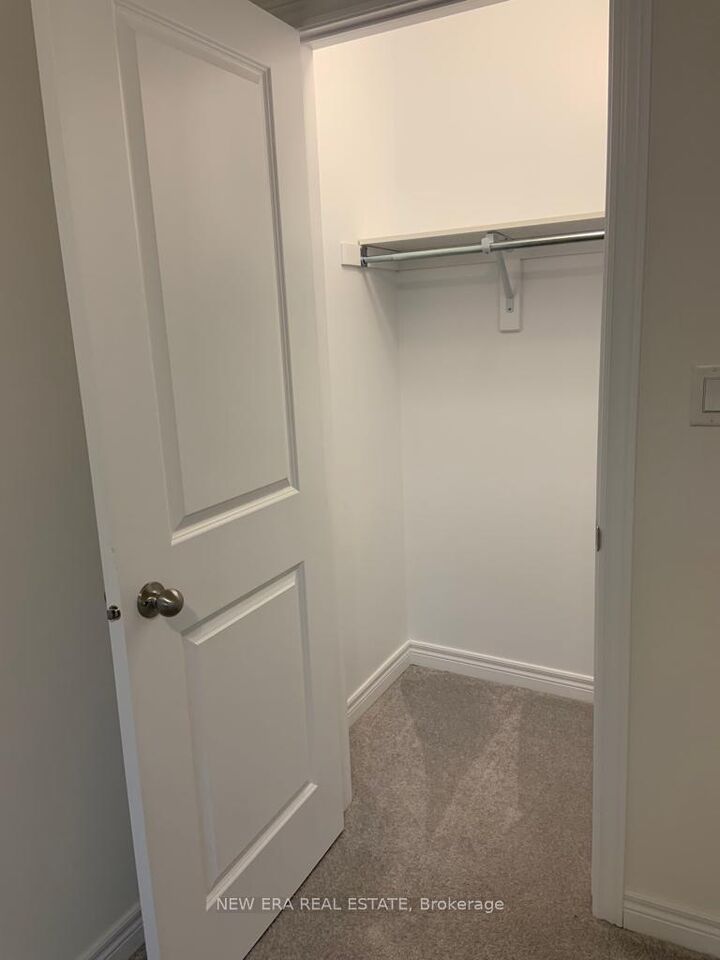 Property Photo: 16 Dayman Drive ON L9K 0J9
