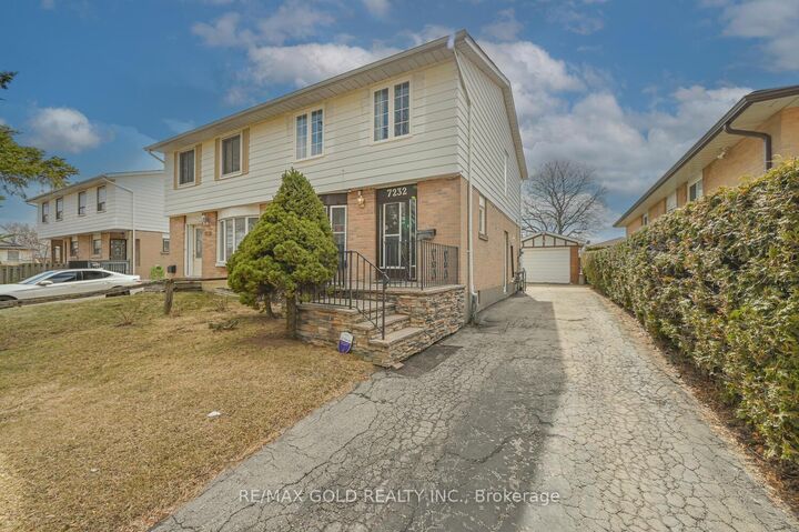 Property Photo:  7232 Redfox Road  ON L4T 2L8 