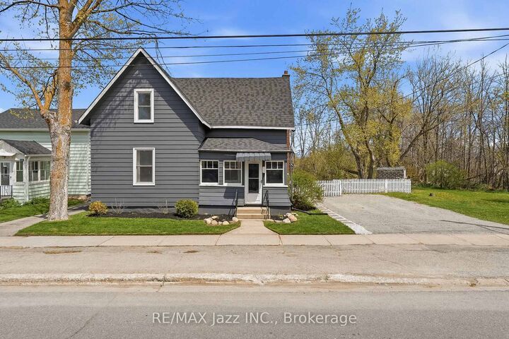 Property Photo: 430 Eldon Road ON K0M 2C0