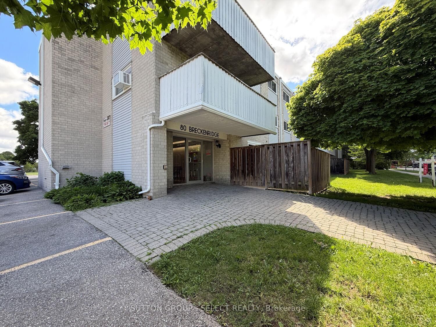 Property Photo: 80 Breckenridge Drive 203 ON N2B 2N9