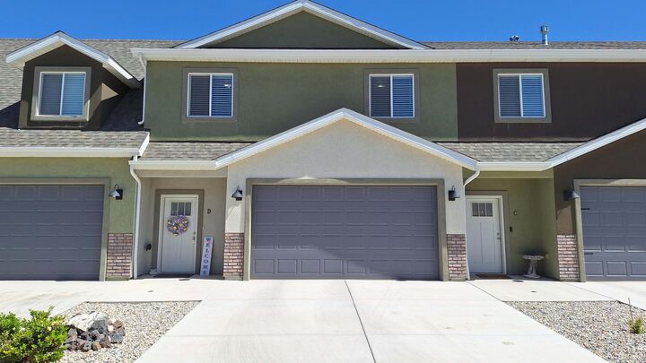 Property Photo: 3128 W 1700 N D UT 84721