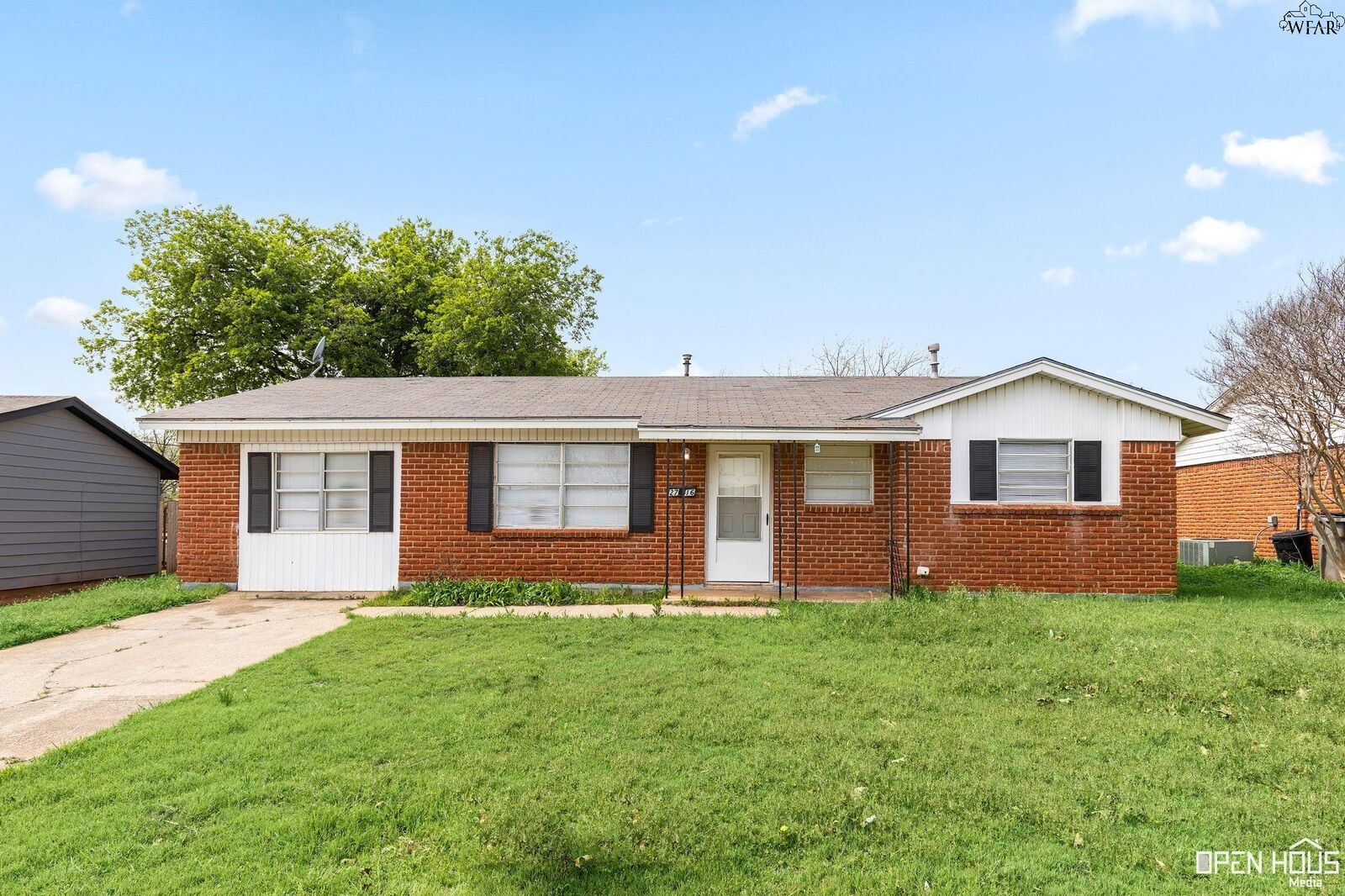 Property Photo:  2716 Byrne Place  TX 76306 