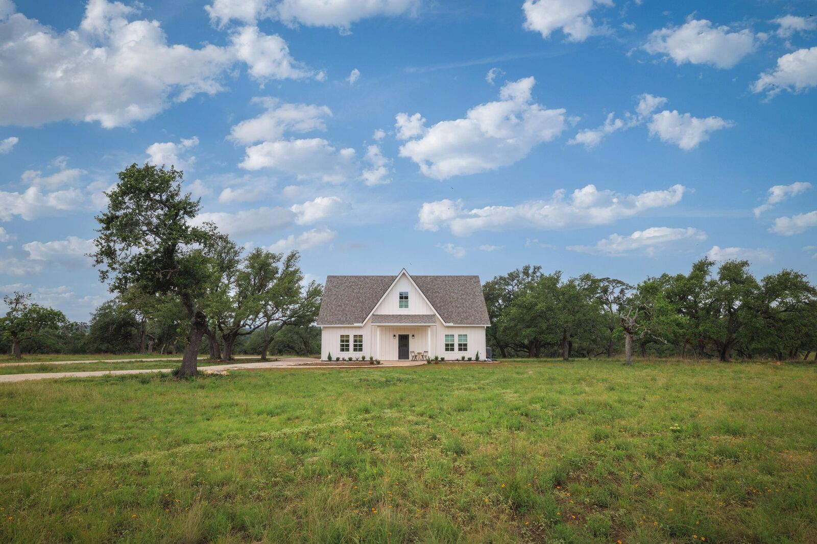 Property Photo:  105 Colette Lane  TX 78606 