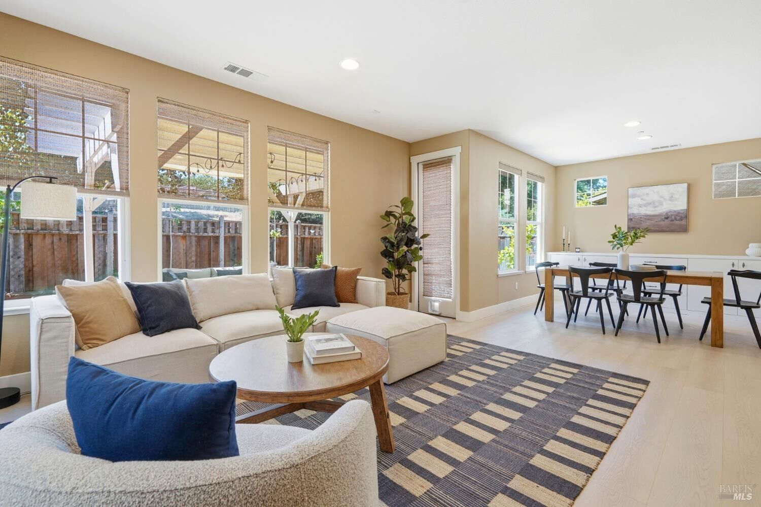 Property Photo:  24 Bonsai Court  CA 94903 