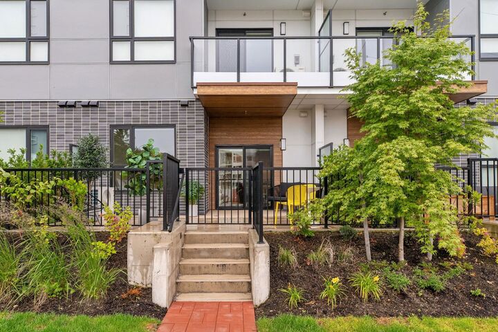 623 Kemsley Avenue 103 — photo 1