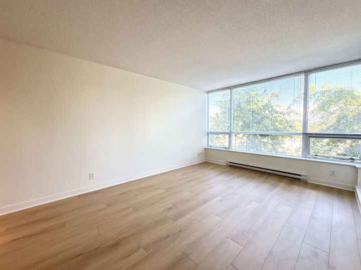 Property Photo:  7575 Alderbridge Way 602  BC V6X 4L1 