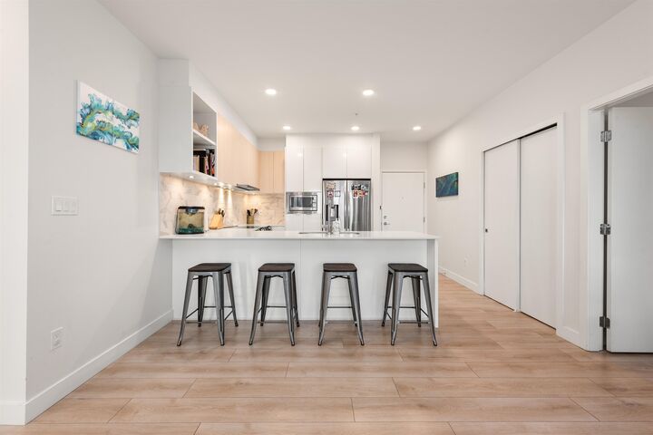 Property Photo: 1792 Starling Drive 227 BC V4M 0E4