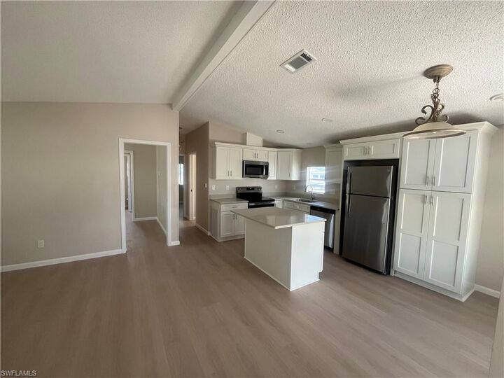 Property Photo:  19681 Summerlin Rd C 360  FL 33908 