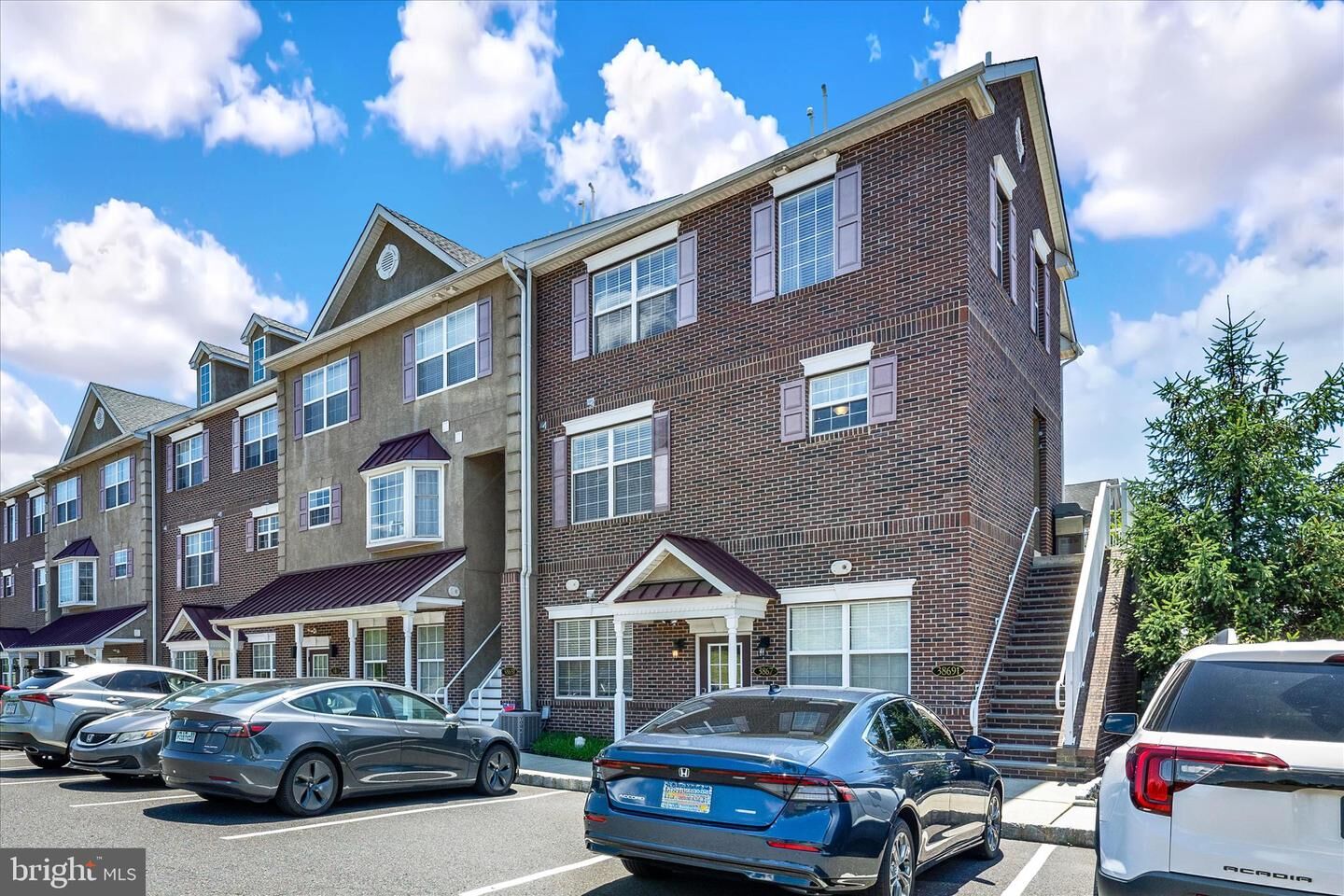 Property Photo:  3869 Ashland Drive F2  PA 19438 
