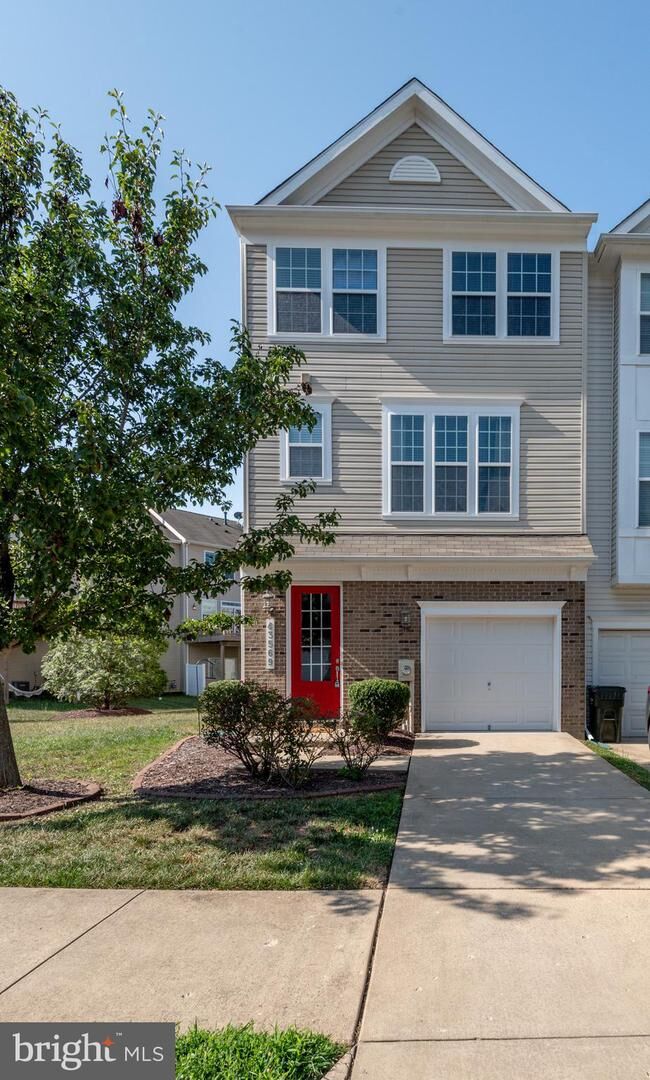 Property Photo:  43569 Marguerite Way  MD 20619 