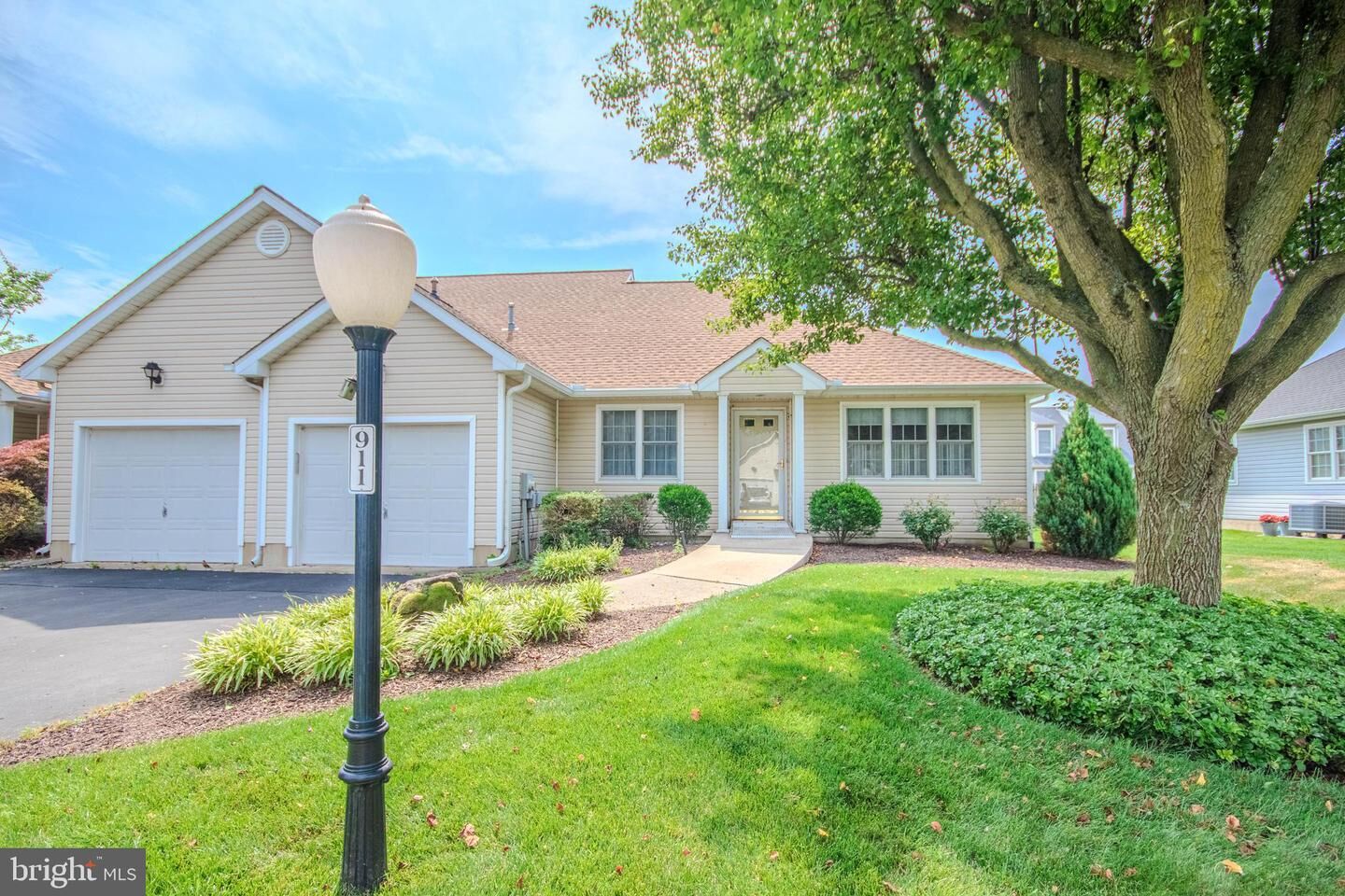 Property Photo: 911 Rosalie Way MD 21804