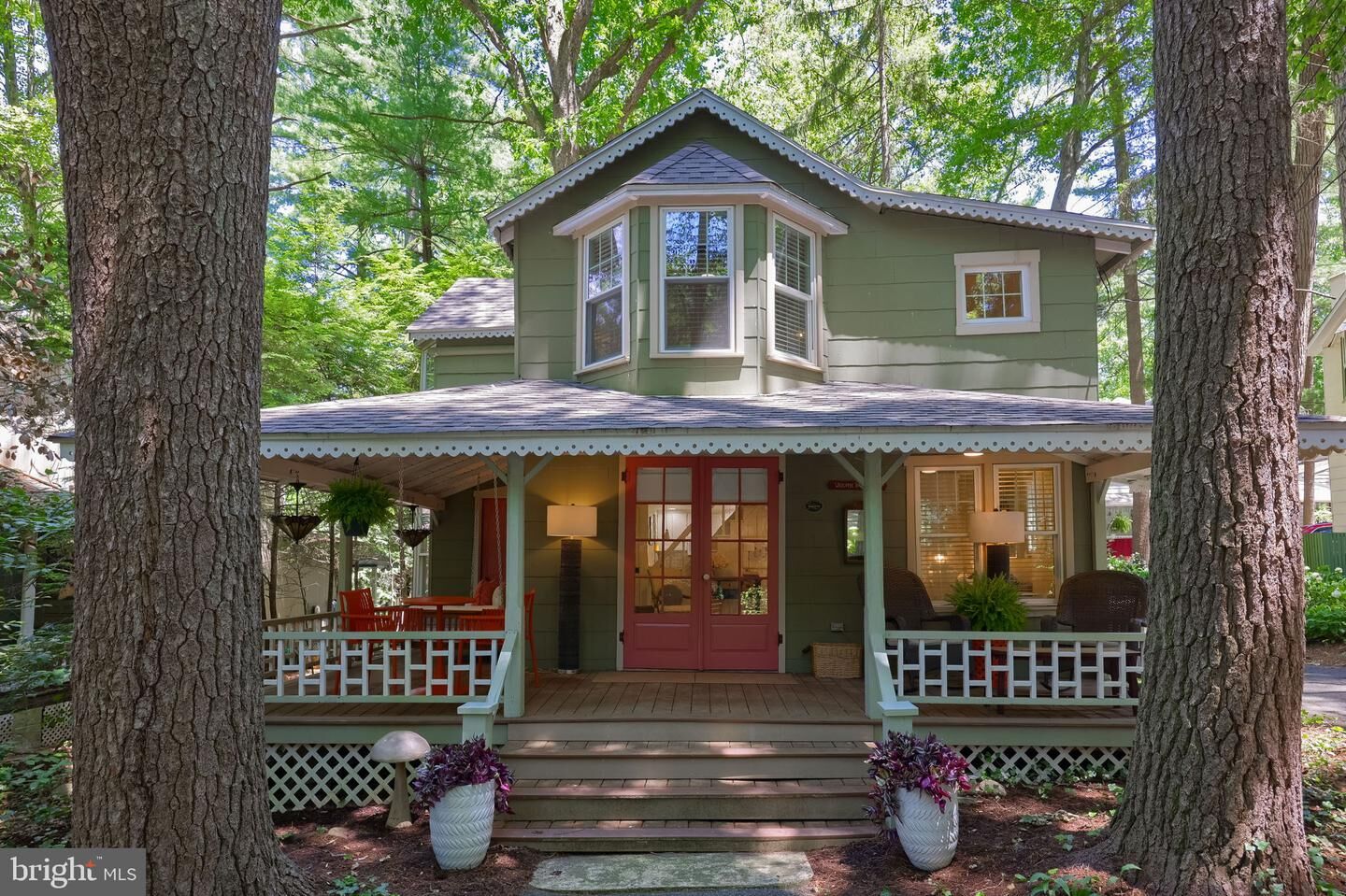 Property Photo:  411 2nd Street  PA 17064 