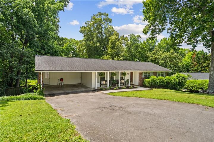 Property Photo:  1303 Sherwood Drive  GA 30720 