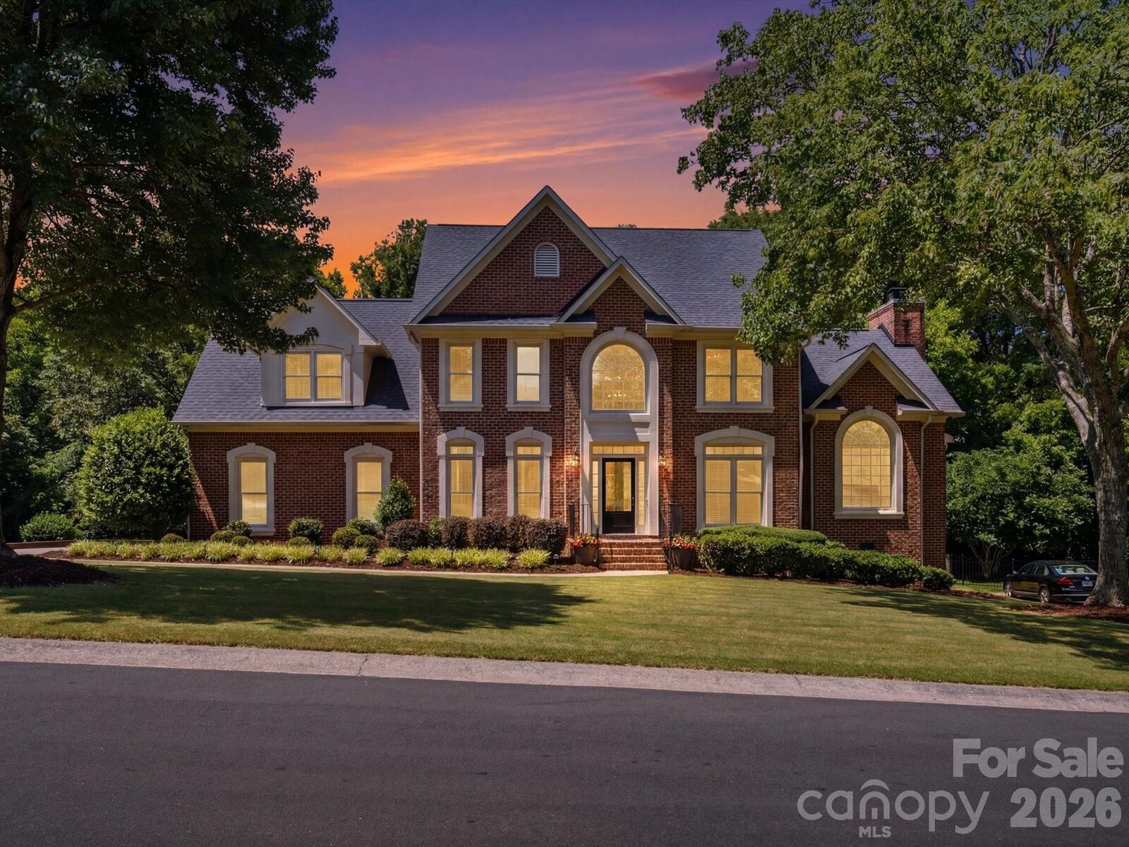 Property Photo: 8916 Abrell Walk Court NC 28226