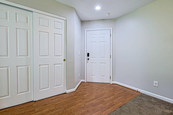 Property Photo: 6975 Summit Lake Drive OH 45247