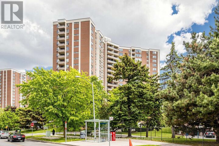 Property Photo:  5 Vicora Linkway 304  ON M3C 1A7 
