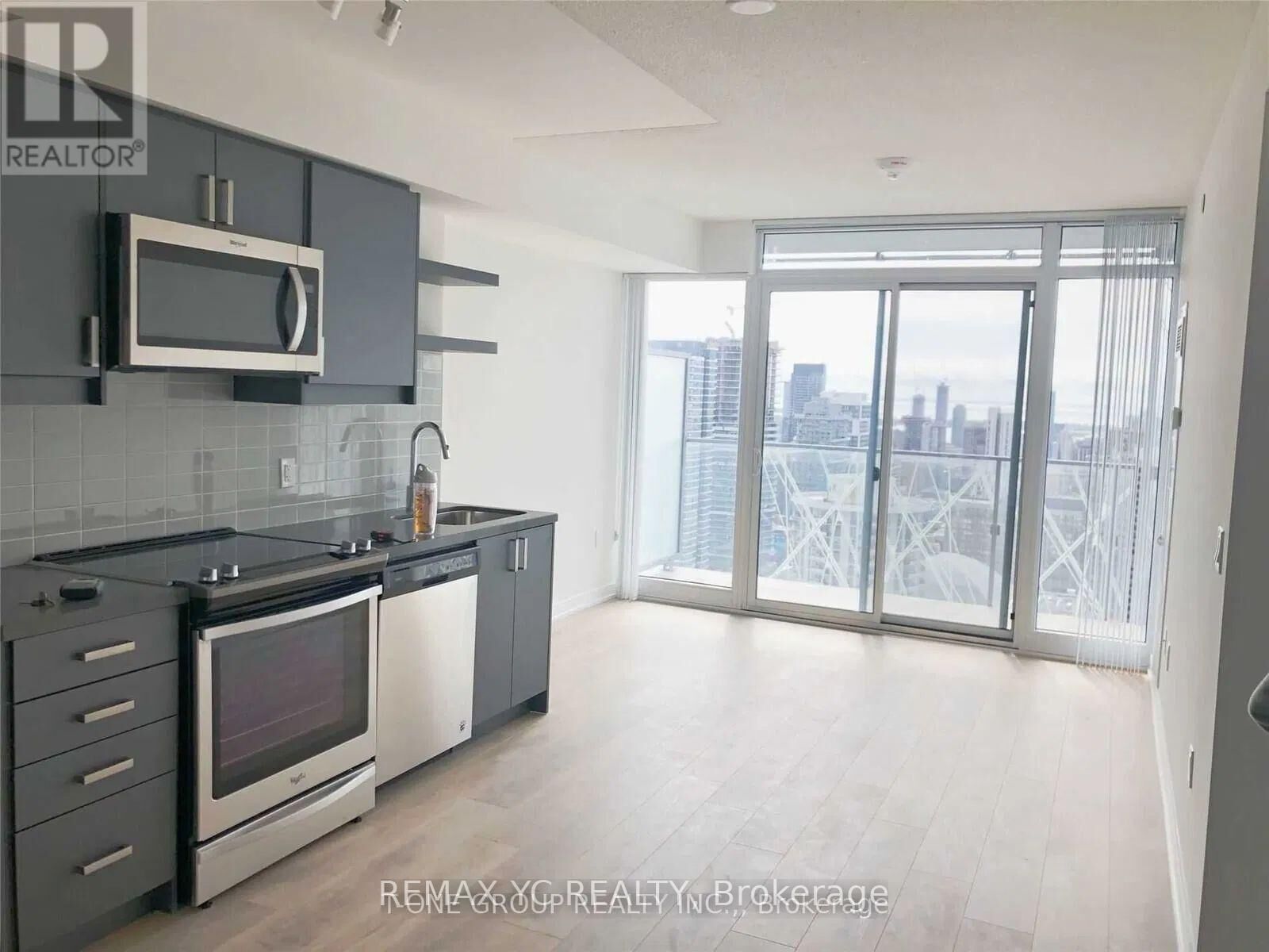 Property Photo:  50 Wellesley Street East 2909  ON M4Y 0C8 