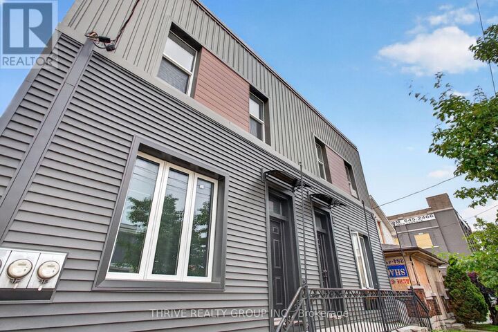 Property Photo:  259 Clarence Street  ON N6B 2K2 