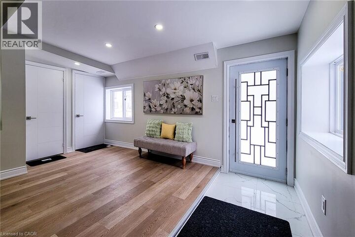 Property Photo: 727 College Avenue ON N4S 2C7