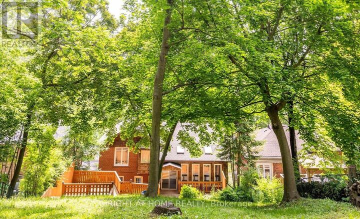 Property Photo:  40 Catalina Drive  ON M1M 1K6 