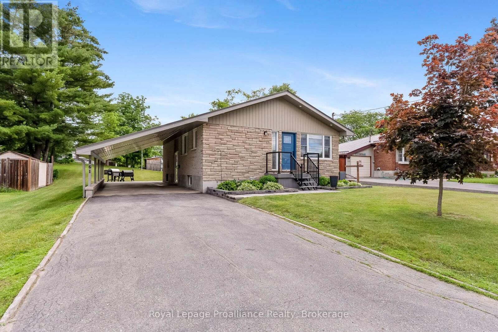 Property Photo:  161 Holly Drive  ON K0K 3E0 