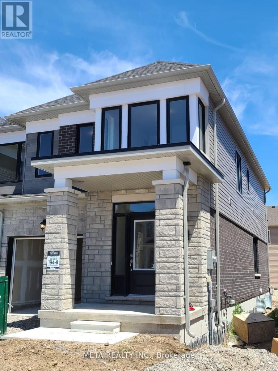 Property Photo:  34 Durham Avenue  ON L9S 2Z8 