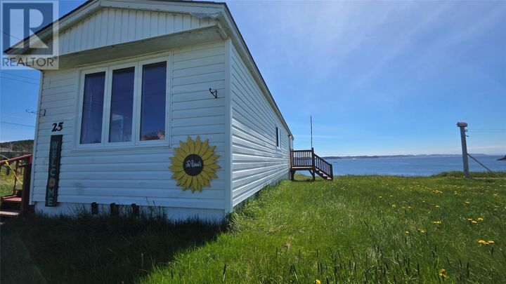 25 Ragged Point Road — photo 1