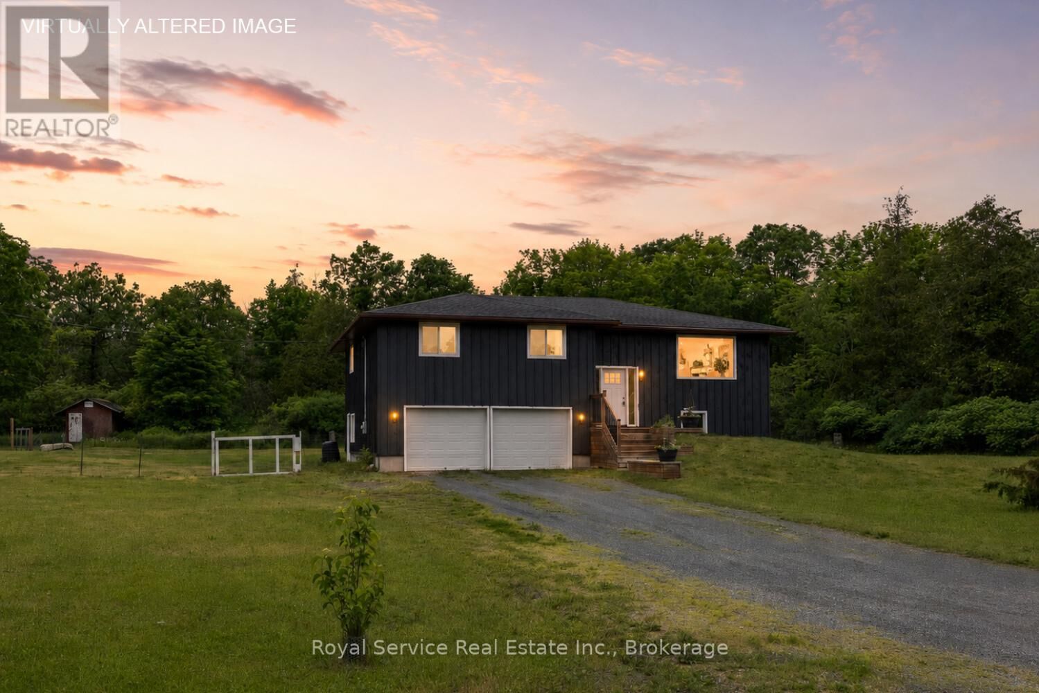 Property Photo:  72 James Street  ON K0K 2M0 
