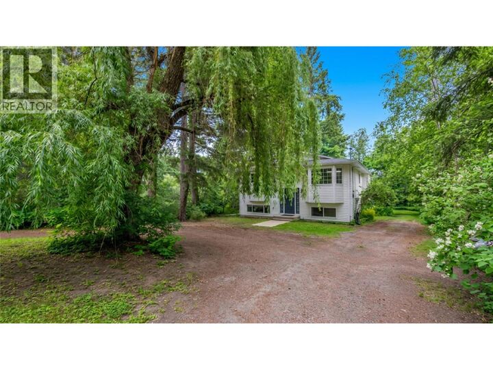 33 Birch Road — photo 1