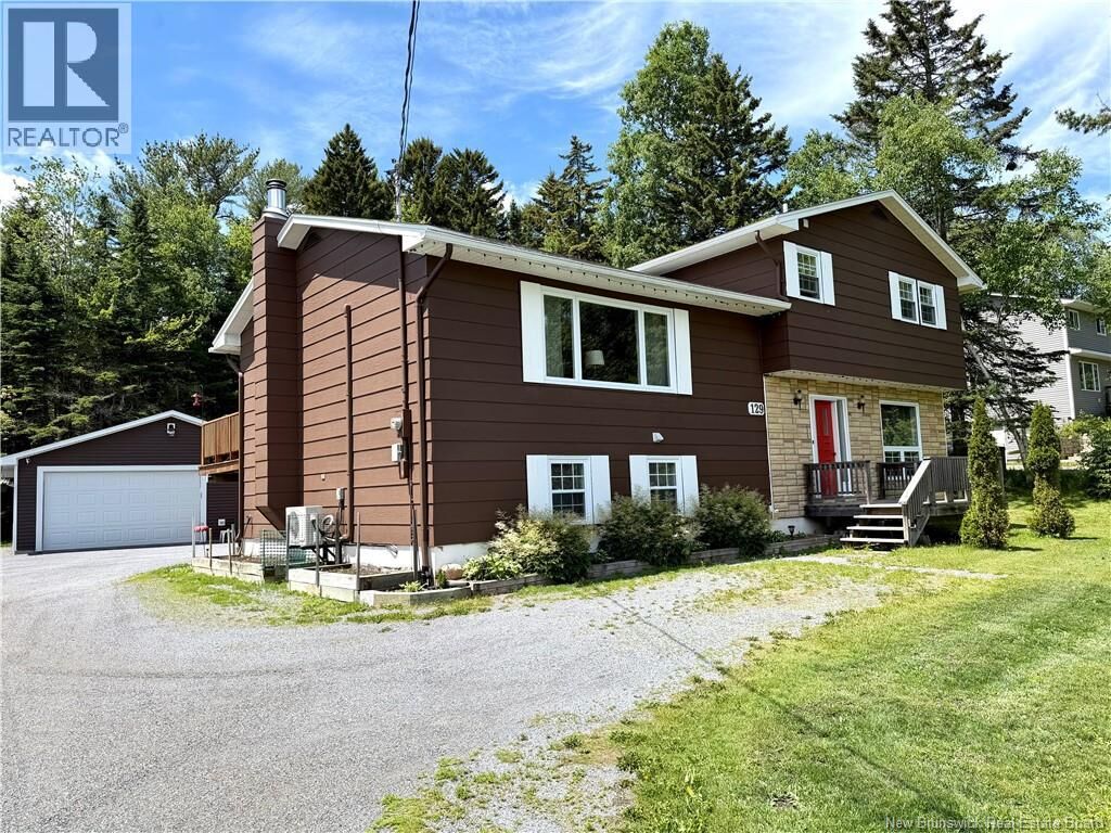 Property Photo:  129 Inglewood Drive  NB E5K 2E4 
