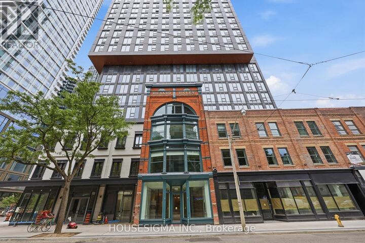 Property Photo:  100 Queen Street East 2706  ON M5C 0B5 