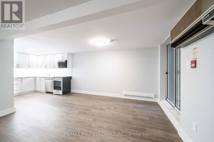 Property Photo: 1485 King Street West 4 ON M6K 1J4