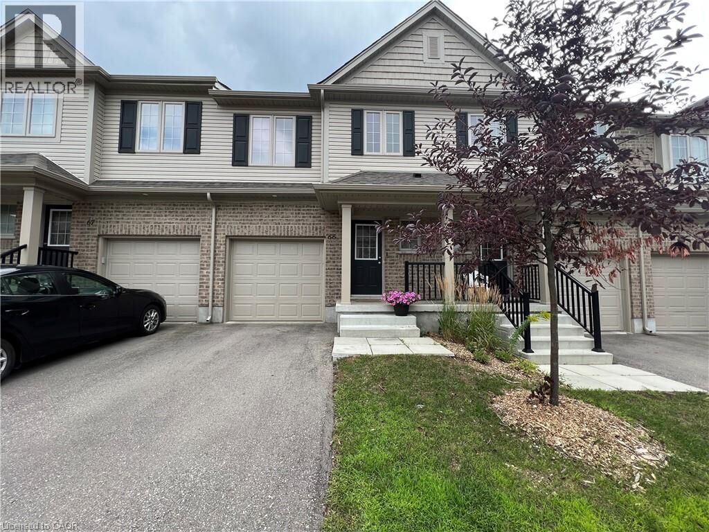 Property Photo:  50 Pinnacle Drive 66  ON N2P 0H8 