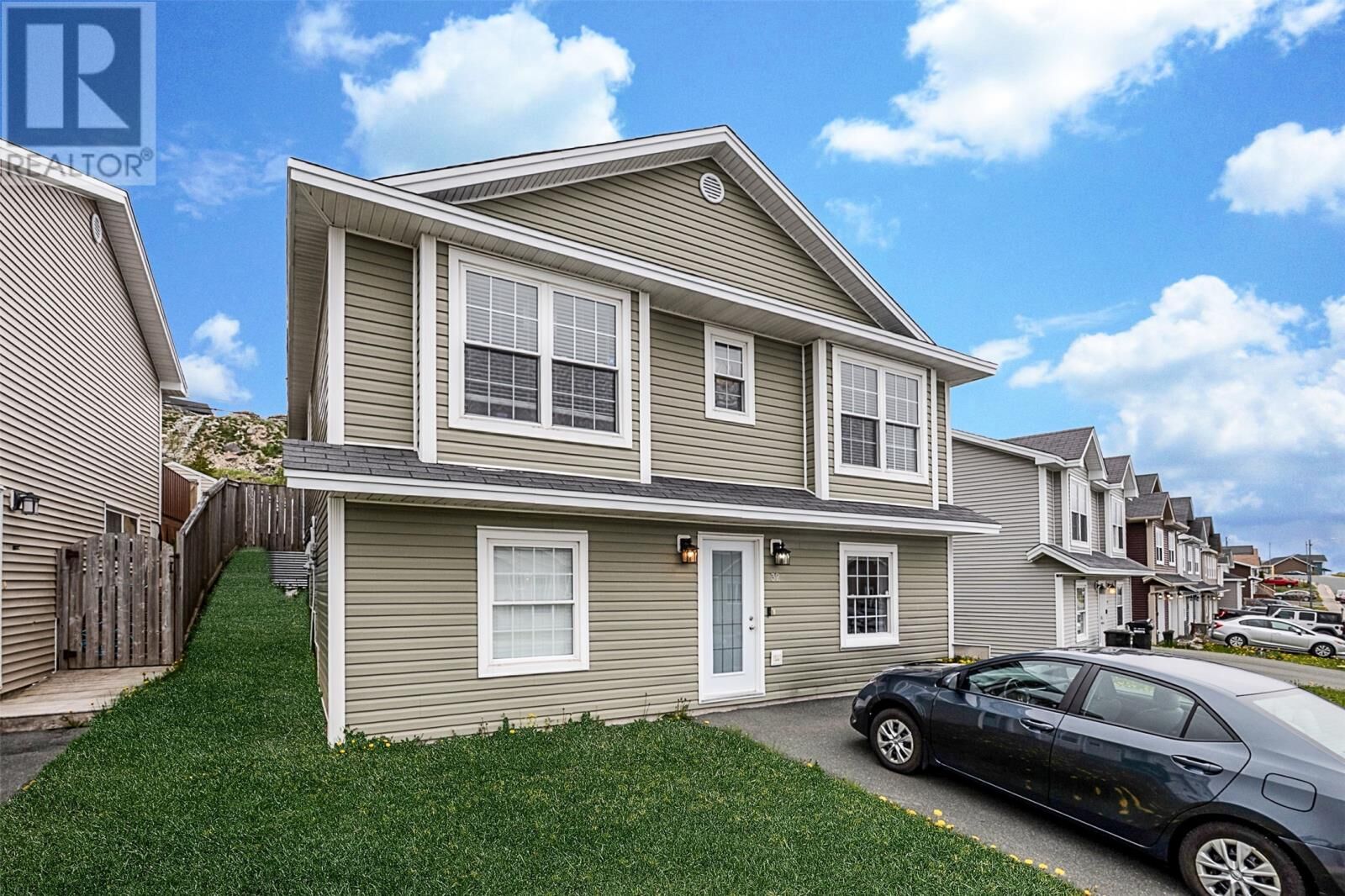 Property Photo: 32 Rotary Drive NL A1E 0B9