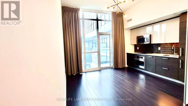 Property Photo: 210 Simcoe Street 2510 ON M5T 0A9