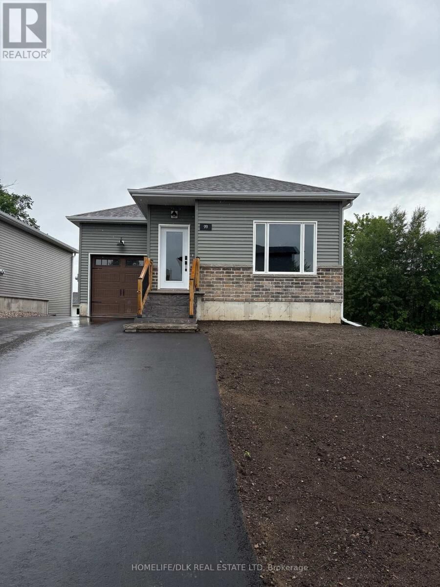 Property Photo:  99 Alma Street B  ON K0G 1J0 