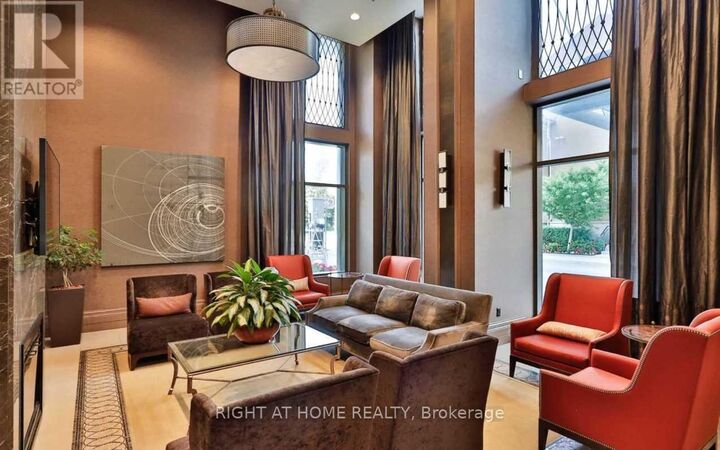 Property Photo: 385 Prince Of Wales Drive 3310 ON L5B 0C6