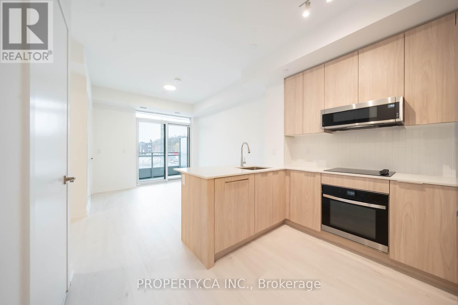 Property Photo:  2501 Saw Whet Boulevard 220  ON L6M 5N2 